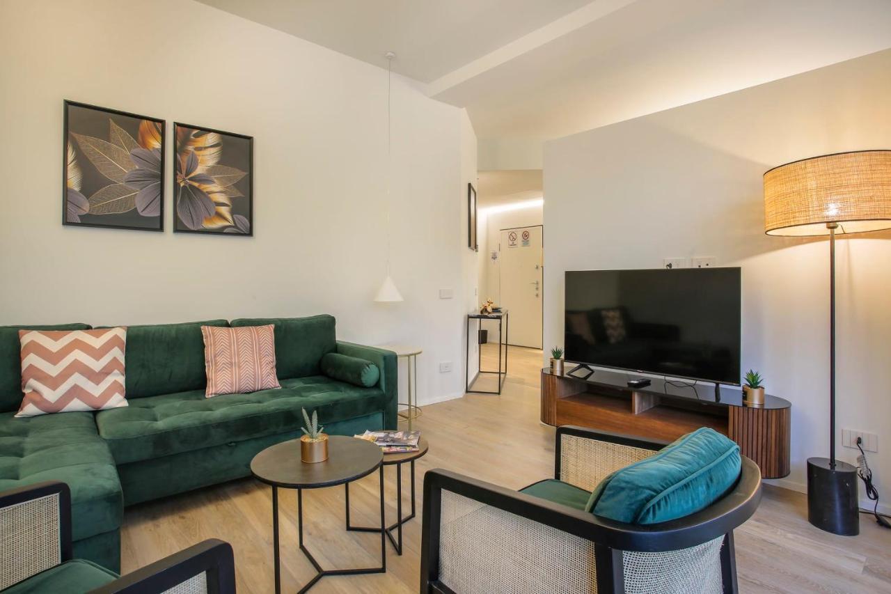 Repubblica Suite Ii-Hosted By Sweetstay Milano Esterno foto