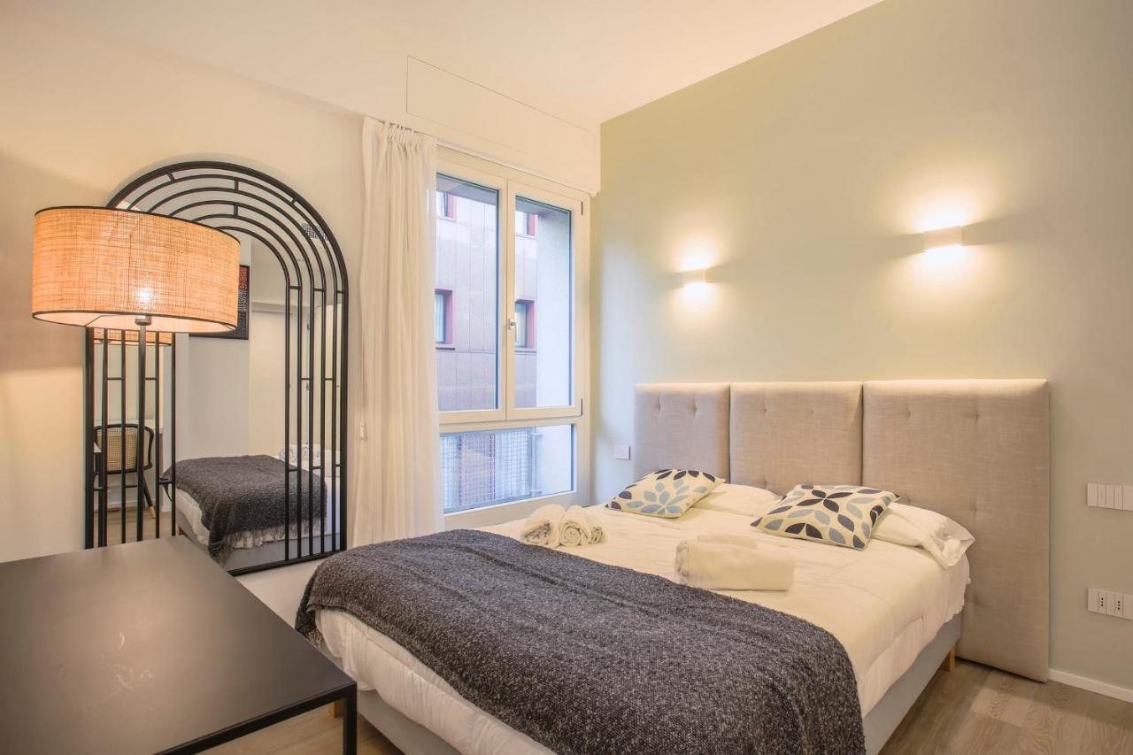 Repubblica Suite Ii-Hosted By Sweetstay Milano Esterno foto