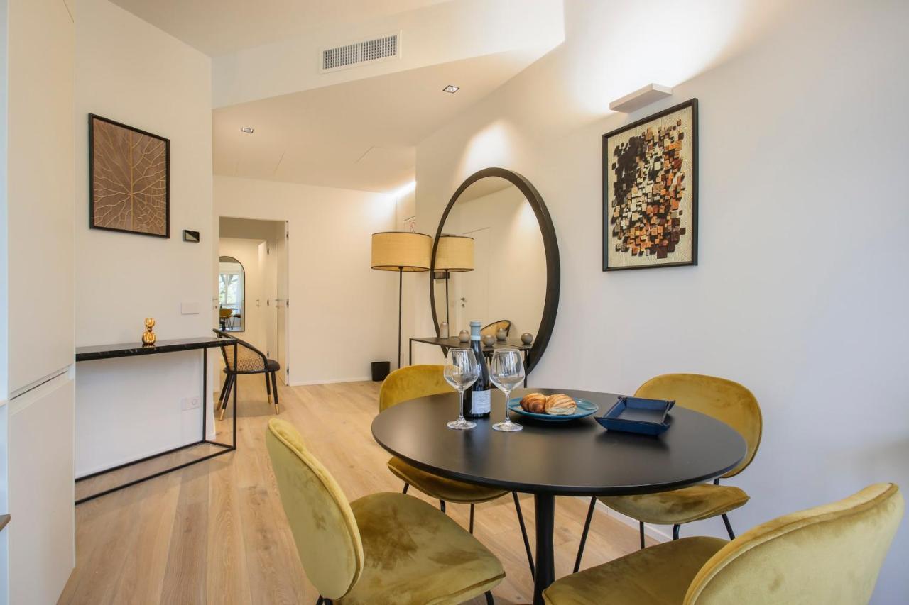 Repubblica Suite Ii-Hosted By Sweetstay Milano Esterno foto
