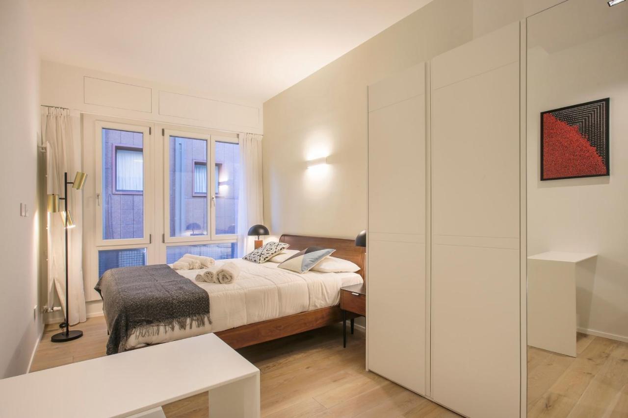 Repubblica Suite Ii-Hosted By Sweetstay Milano Esterno foto